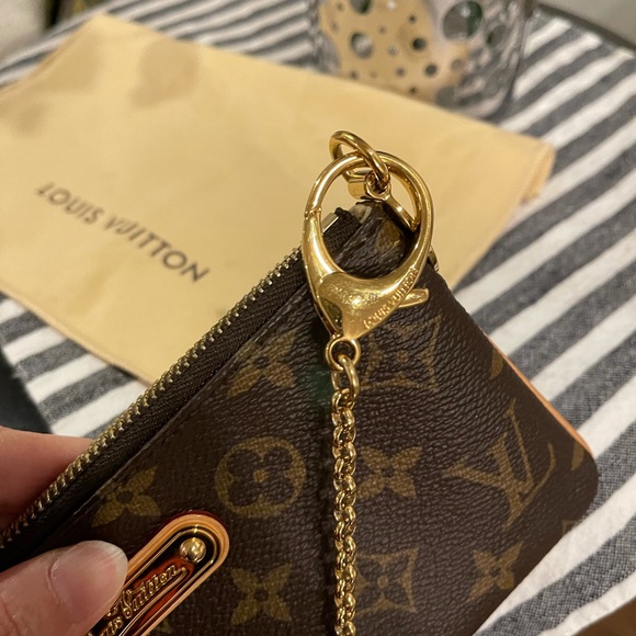 Louis Vuitton Milla Clutch - Picture 9 of 12
